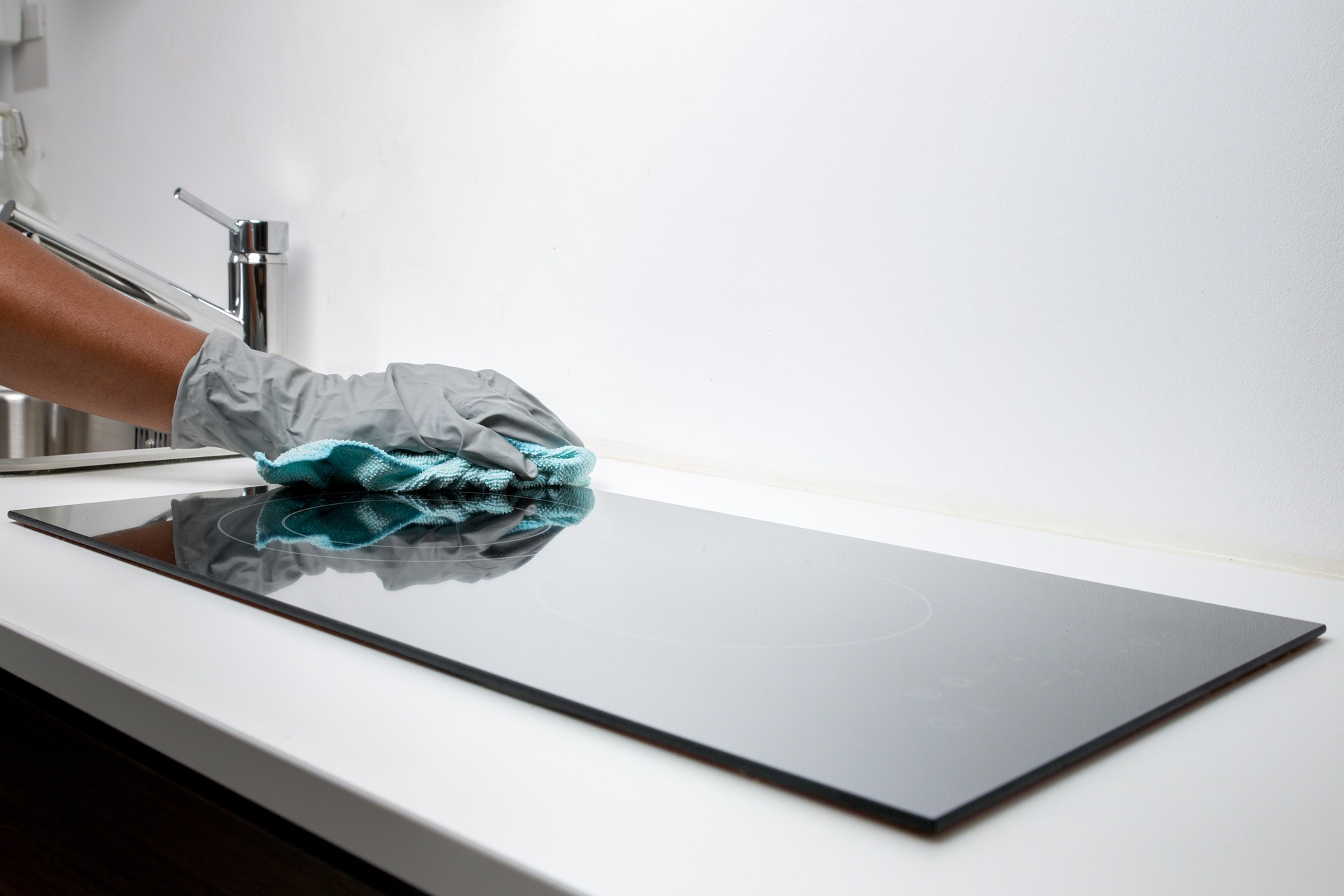 Deep Cleaning vs. Standard Cleaning in Walnut Creek, CA